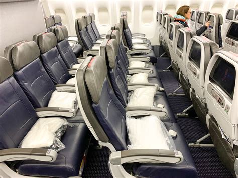 boeing 777-200 seating|American Airlines Boeing 777.